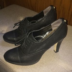 Nine West Black Leather High Heels